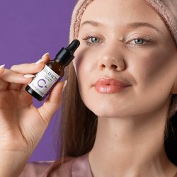 Leke Karşıtı C Vitamini Yüz Serumu Konsantre Yoğun Bakım ile Provitamin B5 ve Propolisli Formül 20ML